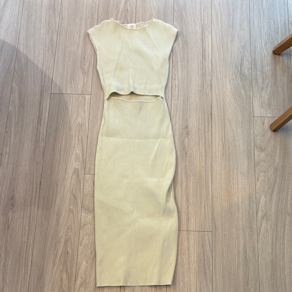 Wilfred Dresses & Skirts - Wilfred Pale Green Ribbed Knit Two-Piece Midi Set